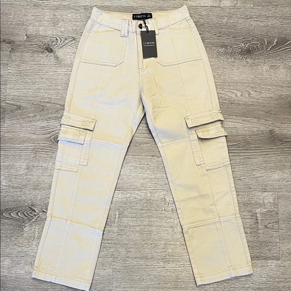 Lioness The Stacey Beige Denim Beige Cargo Jeans Size 4